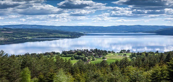Norsk ukesretrett eller Drop in-retrett Norsk ukesretrett eller Drop in-retrett